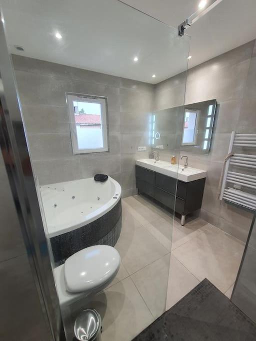 Confort Et Style Maison Cosy 3 Chambres נרבון מראה חיצוני תמונה